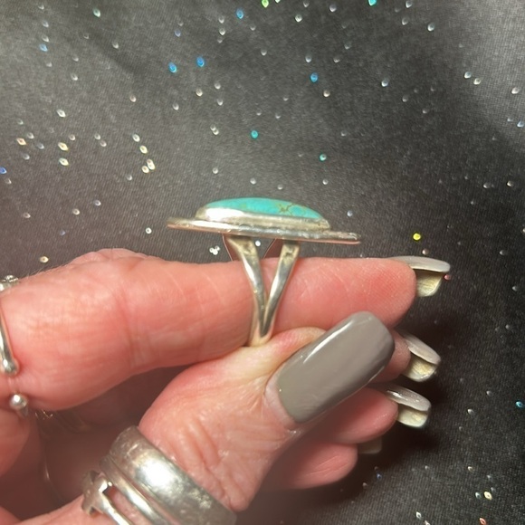 GH Turquoise Ring - Picture 8 of 10
